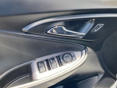 Used 2020 Chevrolet Malibu RS w/ LPO, Convenience Package 1 FWD image 20