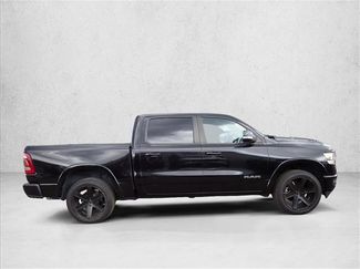 Used 2019 RAM 1500 Laramie AWD/4WD video 4