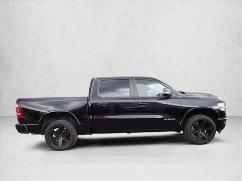 Used 2019 RAM 1500 Laramie AWD/4WD image 4