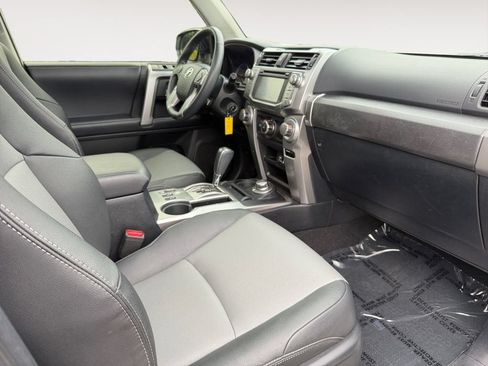 Used 2019 Toyota 4Runner SR5 Premium AWD/4WD image 26