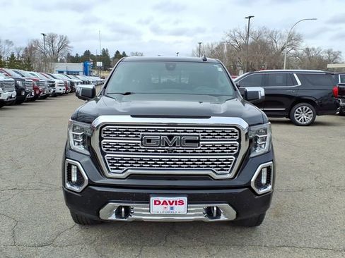 Used 2019 GMC Sierra 1500 Denali w/ Denali Ultimate Package AWD/4WD image 9