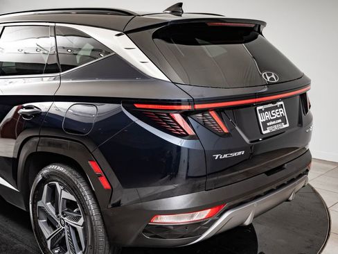 Used 2024 Hyundai Tucson Limited AWD/4WD image 19