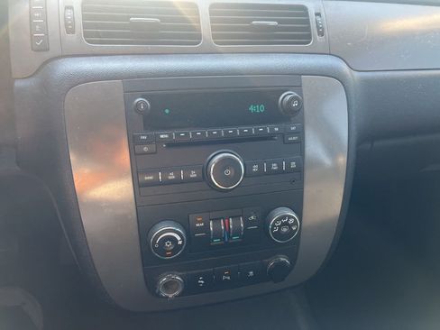 Used 2009 Chevrolet Tahoe LS w/ Convenience Package image 12