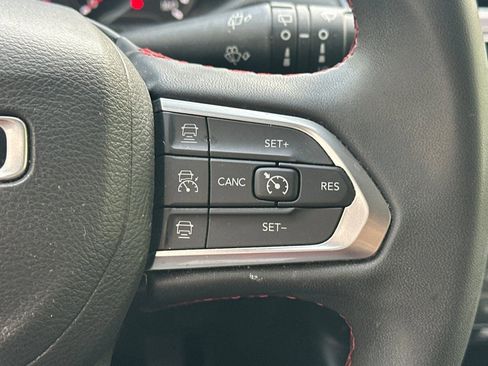Used 2022 Jeep Compass Trailhawk AWD/4WD image 38