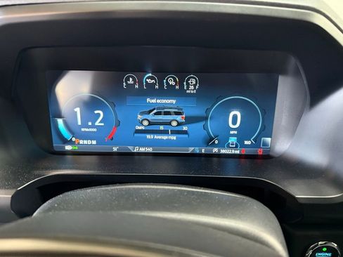 Certified 2023 Ford Expedition Platinum image 4