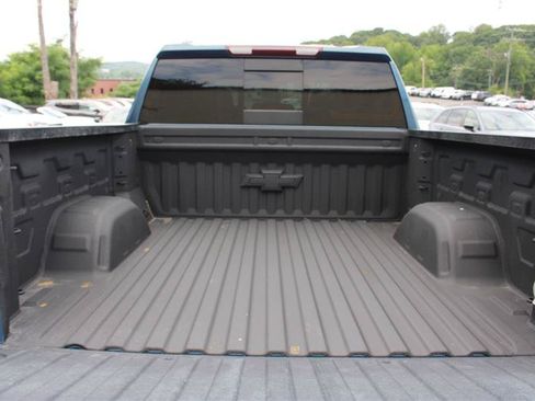 Used 2024 Chevrolet Silverado 1500 LT Trail Boss w/ LT Trail Boss Premium Package AWD/4WD image 20