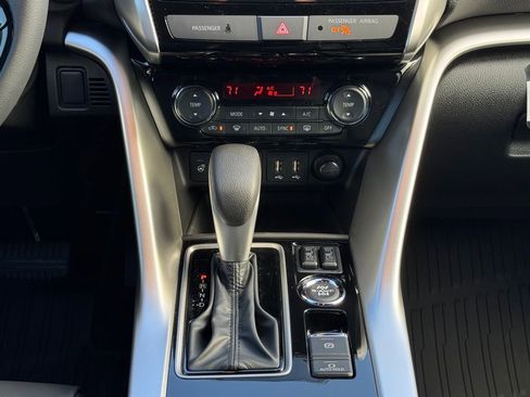 New 2025 Mitsubishi Eclipse Cross SEL image 22