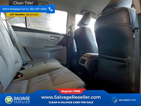 Used 2015 Toyota Camry SE FWD image 13