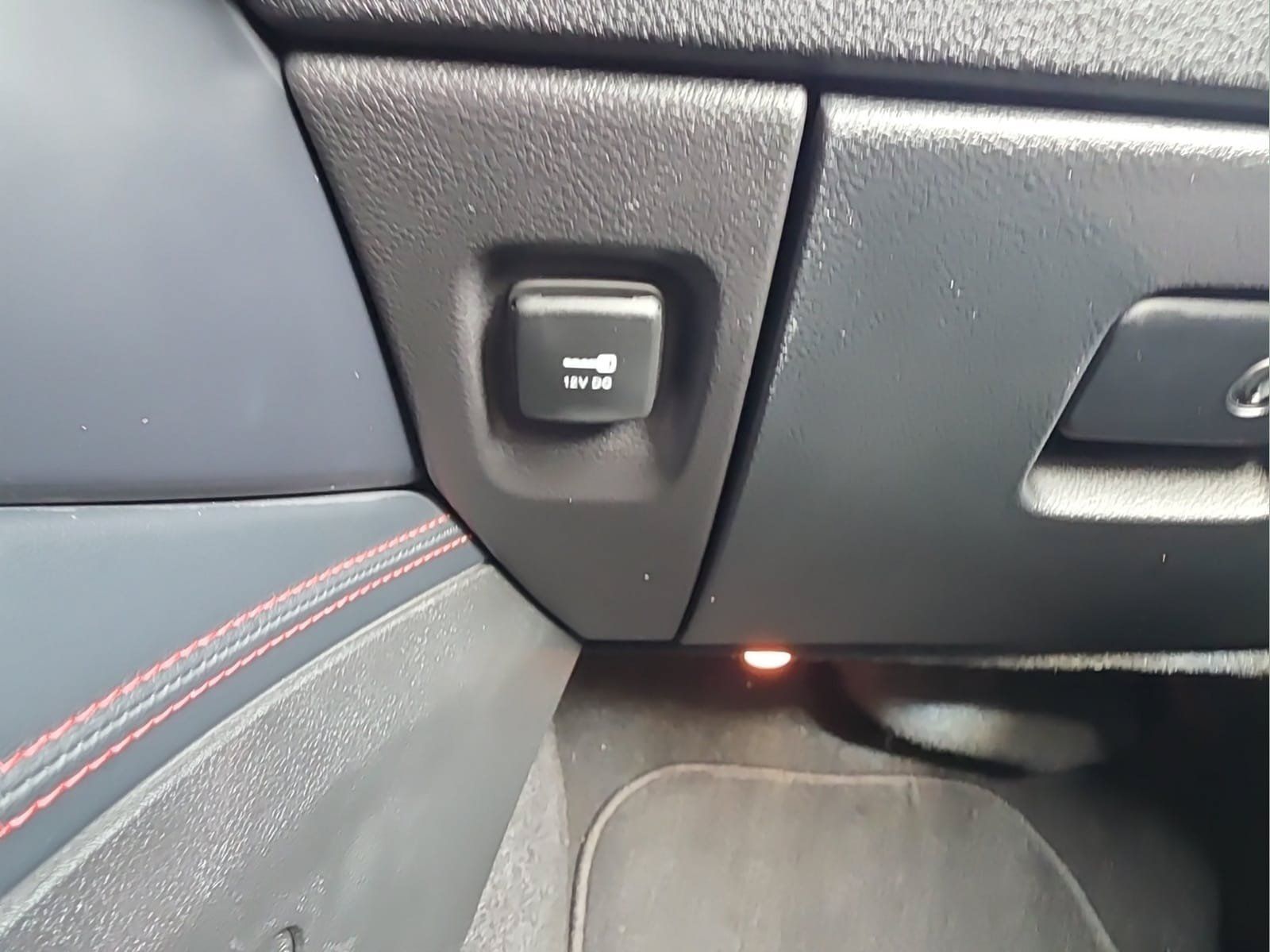 Used 2024 Dodge Durango GT AWD/4WD image 25