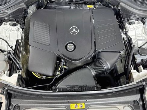 Used 2026 Mercedes-Benz GLC 300 4MATIC image 29