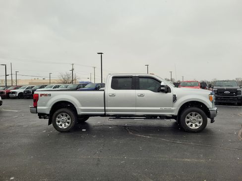 Used 2018 Ford F350 Lariat w/ Lariat Ultimate Package image 2