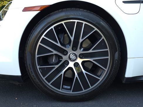 Used 2023 Porsche Taycan image 64