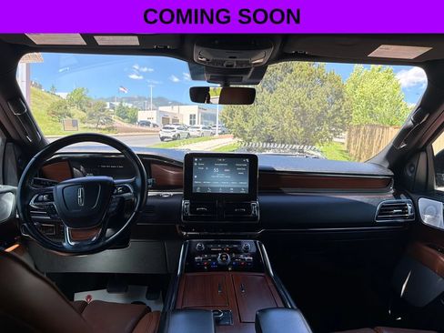 Used 2018 Lincoln Navigator Reserve w/ Technology Package AWD/4WD image 20