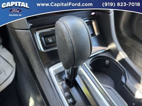 Used 2023 Subaru Ascent Limited w/ Technology Package AWD/4WD image 31