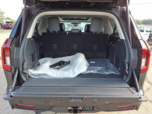 New 2027 Ford Expedition Max Active AWD/4WD image 15
