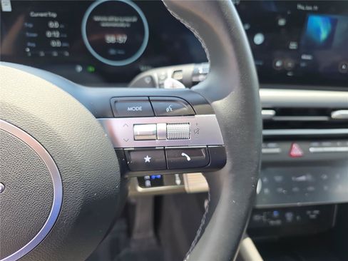 Certified 2025 Hyundai Sonata Limited FWD image 33