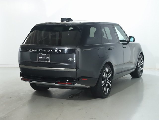 Certified 2023 Land Rover Range Rover SE AWD/4WD image 9
