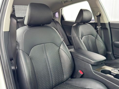 Used 2018 Kia Optima EX image 34