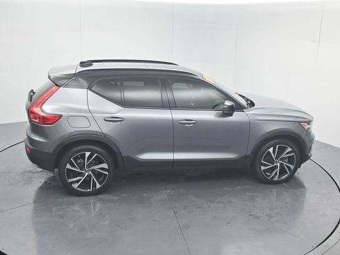 Used 2019 Volvo XC40 T5 R-Design image 64