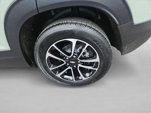New 2026 Chevrolet TrailBlazer LT w/ Driver Confidence Package image 8