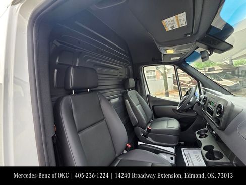 New 2026 Mercedes-Benz Sprinter 2500 image 13