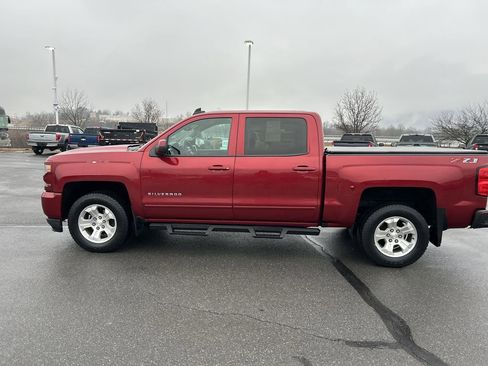 Used 2018 Chevrolet Silverado 1500 LT w/ All Star Edition image 4