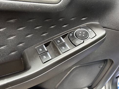 Used 2020 Ford Escape S image 20