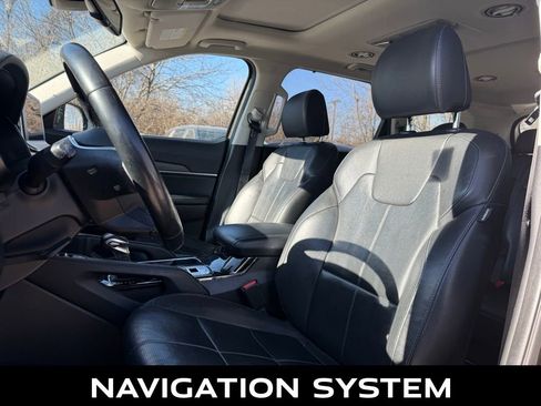 Used 2021 Kia Telluride EX w/ EX Premium Package image 9