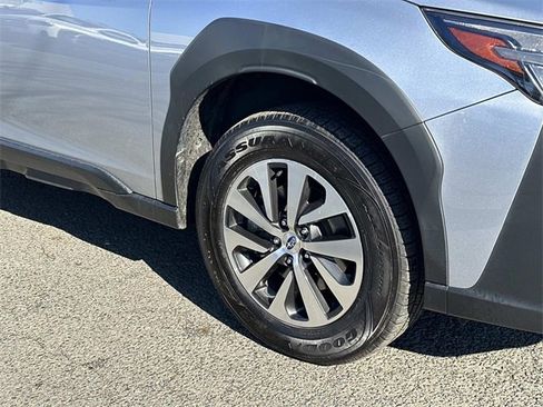Used 2024 Subaru Outback Premium image 7