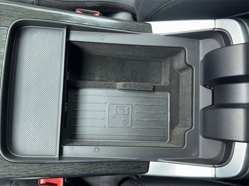 Used 2021 Audi Q7 3.0T Premium Plus image 32