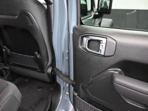 New 2026 Jeep Gladiator Rubicon AWD/4WD image 13