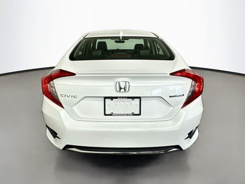 Used 2019 Honda Civic Touring image 6