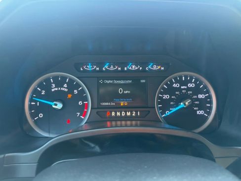 Used 2017 Ford F250 XLT AWD/4WD image 10