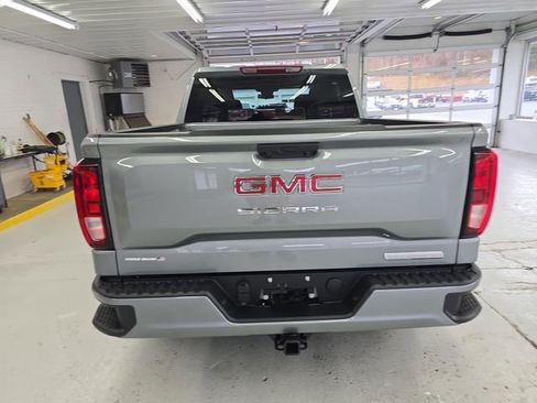 New 2026 GMC Sierra 1500 Elevation image 4