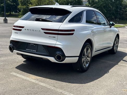 Used 2022 Genesis GV70 3.5T Sport w/ Cargo Package AWD/4WD image 7