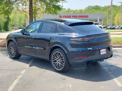 Used 2023 Porsche Cayenne Platinum Edition AWD/4WD image 15
