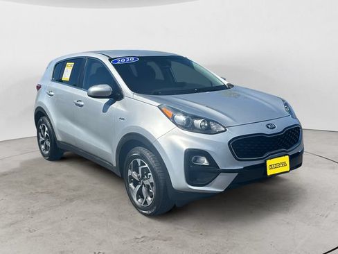 Used 2020 Kia Sportage LX AWD/4WD image 7