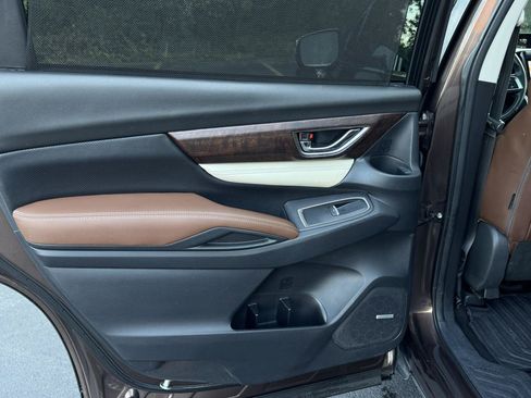 Used 2019 Subaru Ascent Touring AWD/4WD image 14