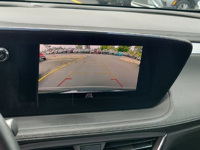 Certified 2024 Buick Encore GX Preferred AWD/4WD image 17