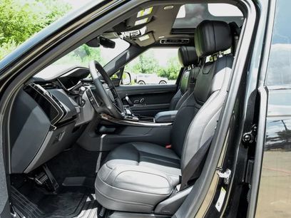 New 2026 Land Rover Range Rover Sport Dynamic SE