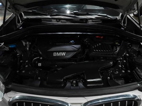 Used 2017 BMW X1 xDrive28i image 46