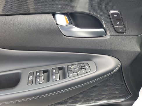 Used 2021 Hyundai Santa Fe Limited w/ Cargo Package image 27