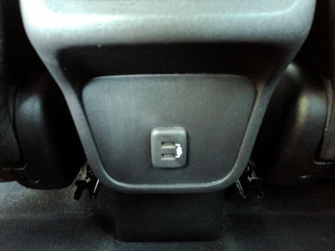 Used 2019 Chevrolet Equinox LT FWD image 25