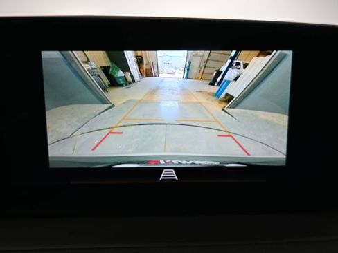 Used 2025 Buick Encore GX Preferred AWD/4WD image 11