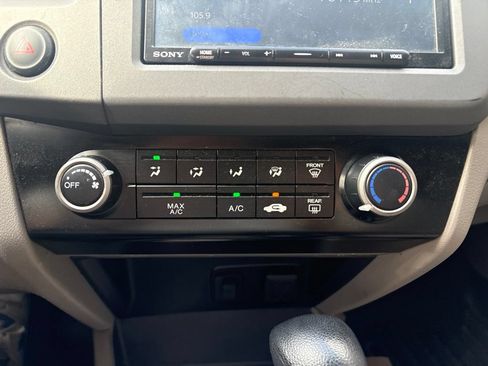 Used 2012 Honda Civic LX image 21