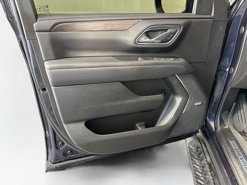 Used 2023 Chevrolet Tahoe Z71 image 25