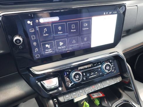 New 2026 GMC Sierra 1500 AT4 w/ Technology Package AWD/4WD image 23