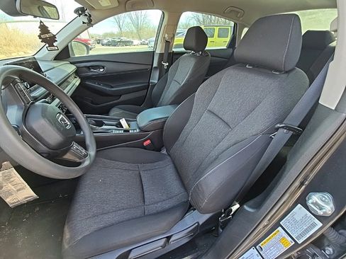 Used 2023 Honda Accord LX image 14