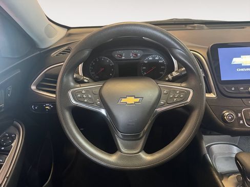 Used 2024 Chevrolet Malibu LS FWD image 12