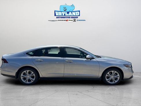 Used 2024 Honda Accord LX image 6